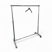 Spacey klædnings- / klæðastativ við hjólum, krom