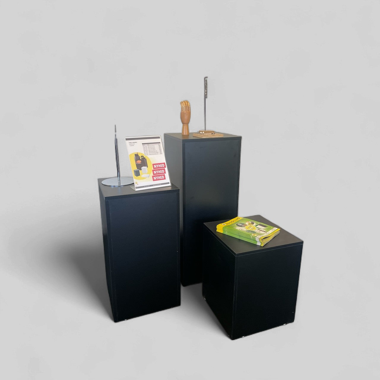 Podie sett við 3 stk. Svartur - ikki savnaður