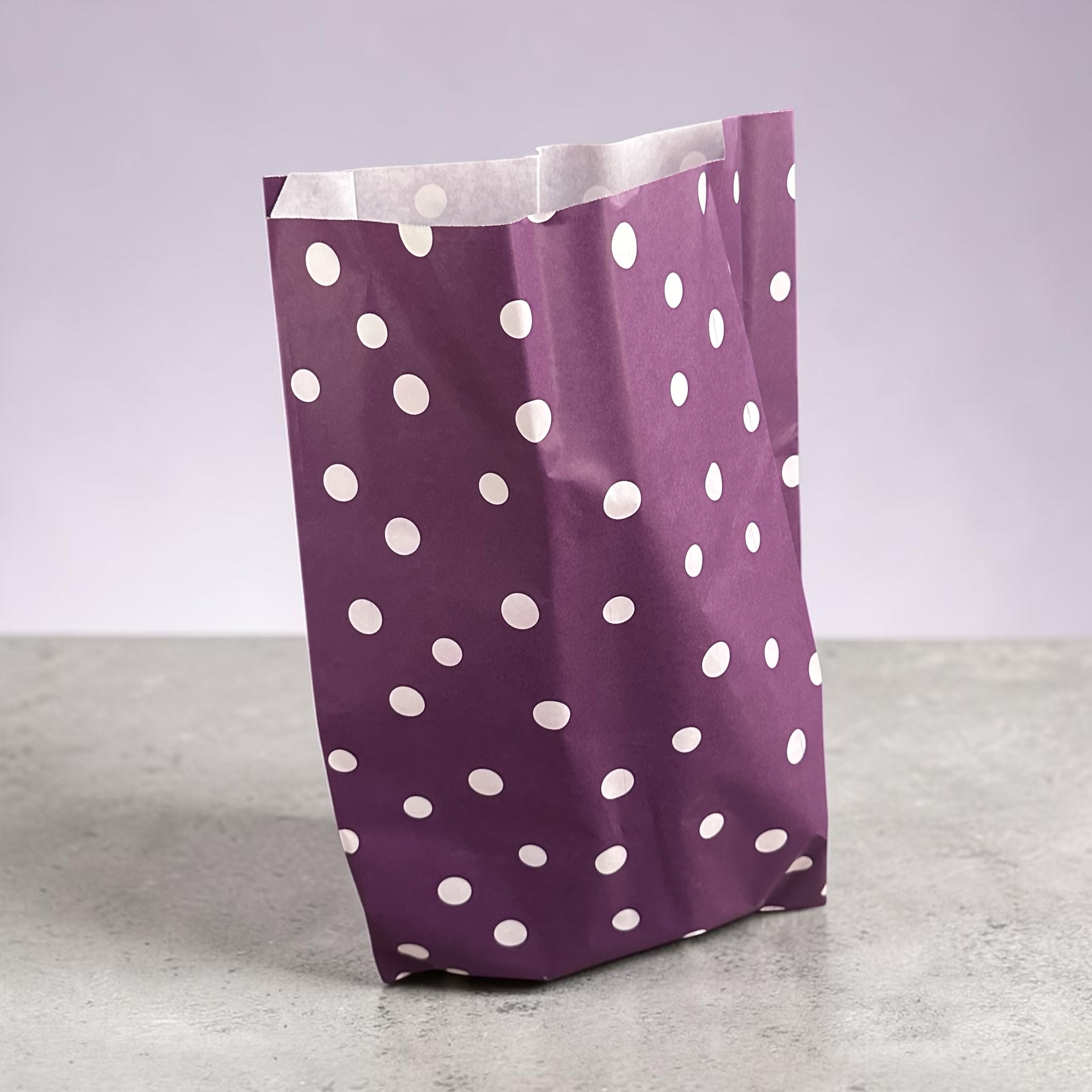 Gávupoki, fjólubláttur við prikkum. H49 cm. 250 stk.
