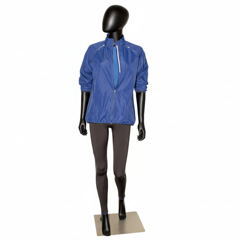 Standard, kvinnumannakin, B, við bein hendur og við skjúta fótarstilling, høvundur uttan andlitsdráttir og burstað satin metall fótplatta, svørt