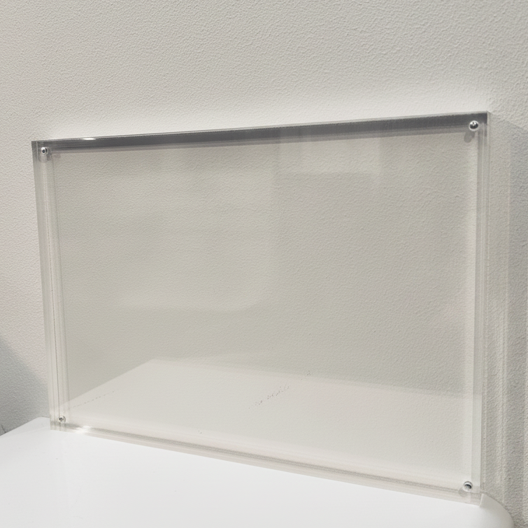 Magnetisk skiltahaldari, A3, B 29,5 x D 2 x H 42 cm, klár akryl