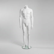 Headless herremannekin. Hvít, matt. Stendur beint - trennaður