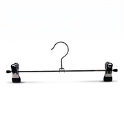 Klemmebøjle, metalbøjle (B 30 cm.) - 10 stk. Svart. Buksebøjle. Pakki við 10 stk. Prís pr. stk.