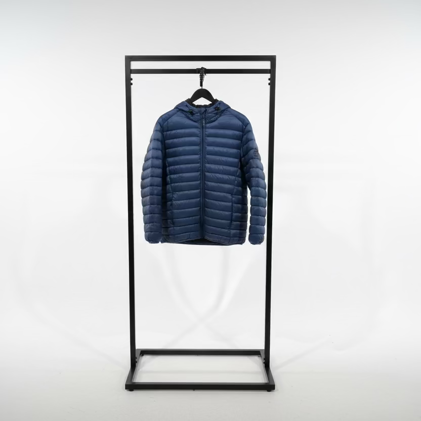 Klæðastativ, svart, B80 x D50 x H180 cm. Klæðastativ Frame. Prísurin er vístur pr. stk. Pakki við 2 stk.