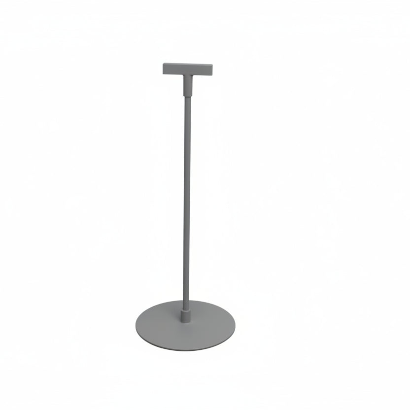 Skiltahaldari. Plastfótur við stong. Fast hædd 33 cm. MØRKEGRÅ