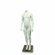 Barnamannekin. Hvítur unisex. H121 cm.