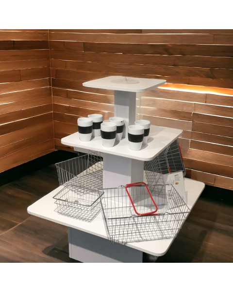 Pyramide H 120 - Firkantet. 3 plateauer. Hvid eller Ahorn