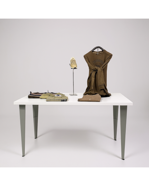 Maple salgsbord / oplægsbord. Se muligheder i størrelser og farver