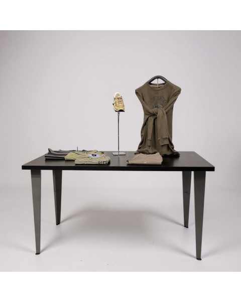 Maple salgsbord / oplægsbord. Se muligheder i størrelser og farver