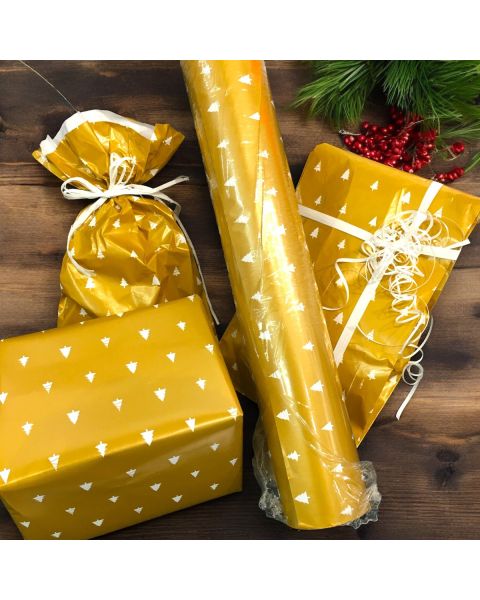 Julepapir B 70 cm. Hvide juletræer på guld baggrund, coated. 50 mtr.