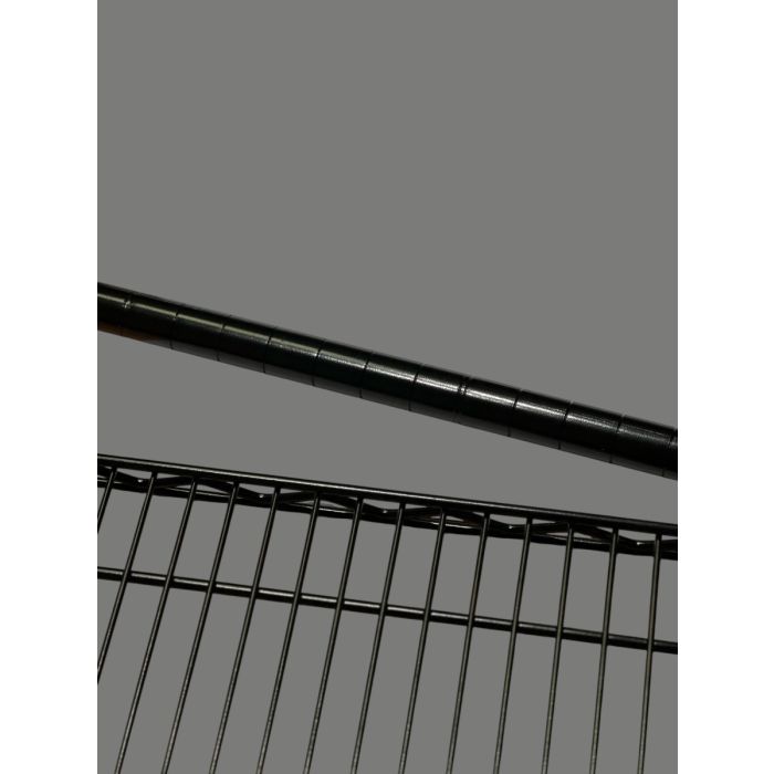 Reol - Sort, let blank (B 122 x D 46 x H 160 cm.) - TUBO