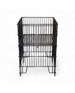 Salgskurv, sort, 50 x 50 x H75 cm. Afskalning i bevægelige dele kan forekomme. 